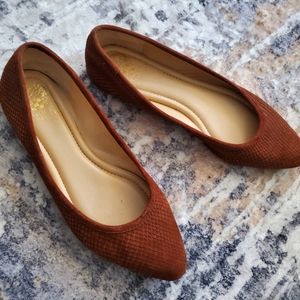 Vince Camuto Brown Flats
